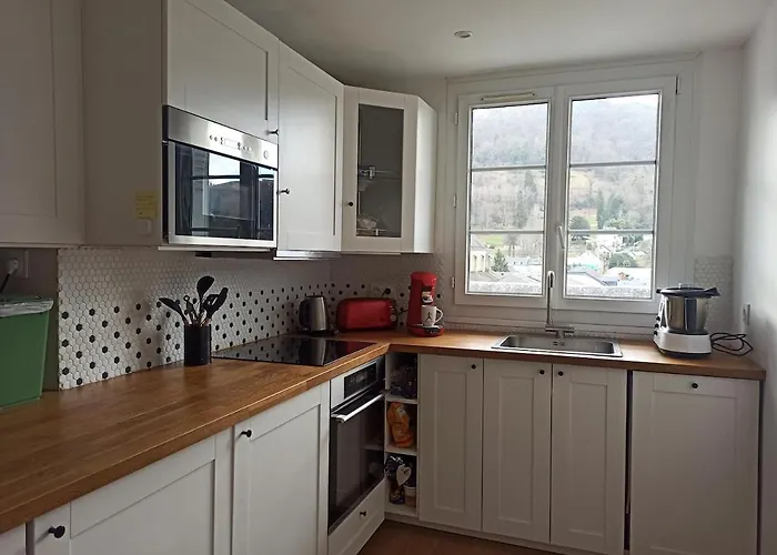 3 Chambres, Tres Lumineux Апартаменты *