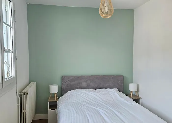 3 Chambres, Tres Lumineux Апартаменты Баньер-де-Бигор